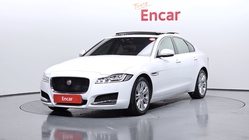Jaguar XF 2016
