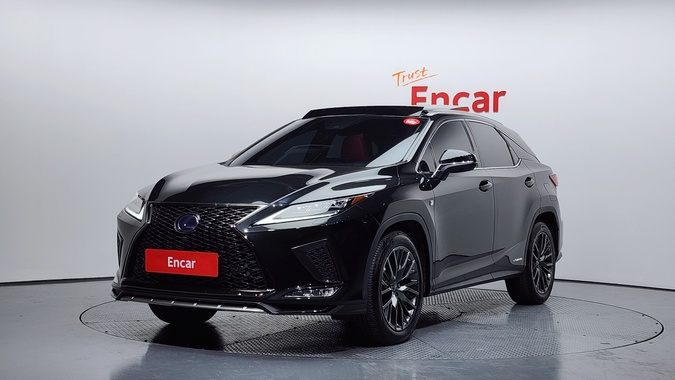 Lexus RX 2021