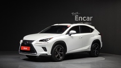 Lexus NX 2021