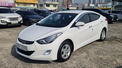 Hyundai Avante 2012