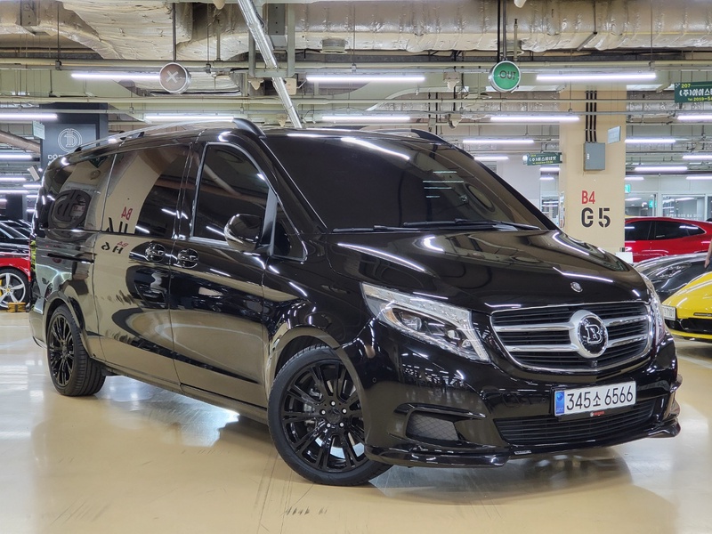 Mercedes-Benz V-Class