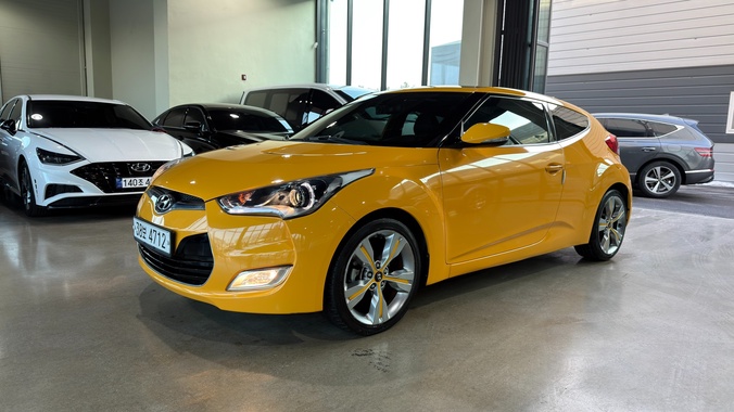 Hyundai Veloster 2012