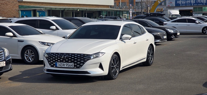 Hyundai Grandeur