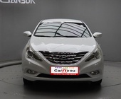 Hyundai Sonata 2010