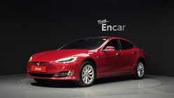 Tesla Model S 2020