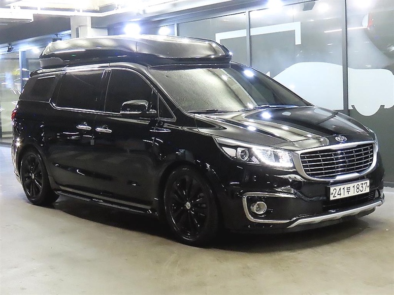 Kia Canival