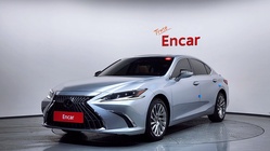 Lexus ES 2023