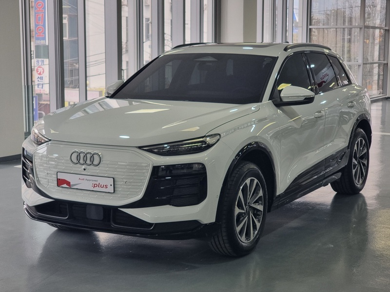 Audi Q6 e-tron