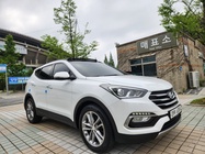 Hyundai Santa Fe 2017