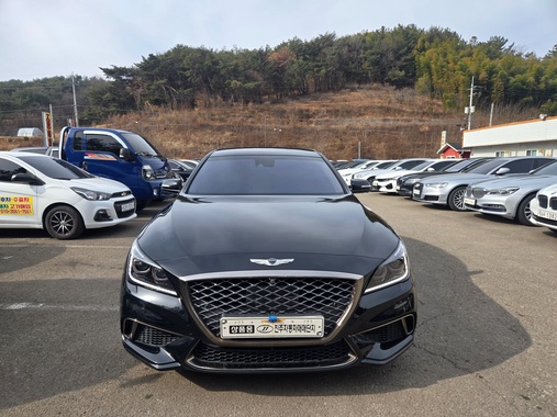 Hyundai Genesis 2014