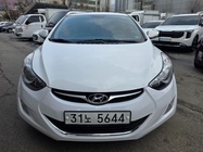 Hyundai Avante 2011