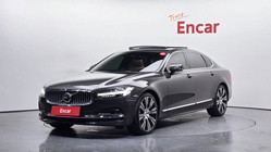 Volvo S90 2022