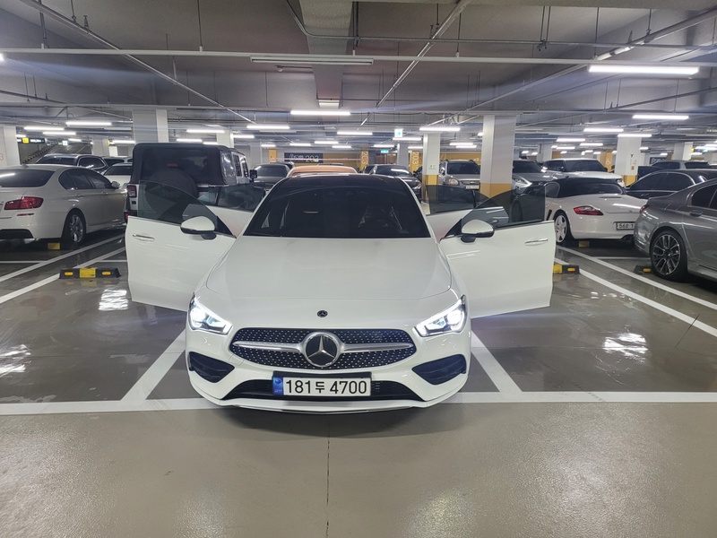 Mercedes-Benz CLA-Class