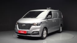 Hyundai Starex 2018