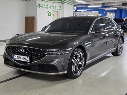Genesis G90 2023