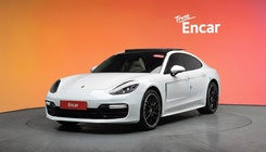 Porsche Panamera 2018