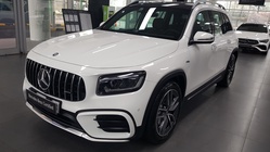 Mercedes-Benz GLB-Class 2025