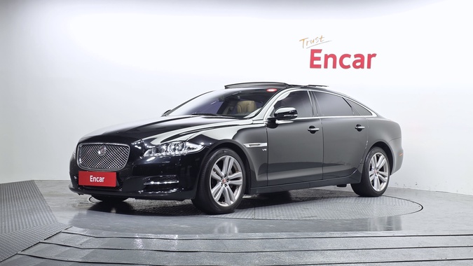 Jaguar XJ 2015