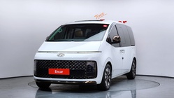 Hyundai Staria 2022