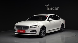 Volvo S90 2022