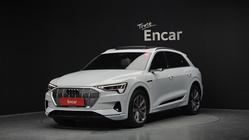Audi e-tron 2023