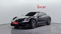 Porsche Taycan 2025