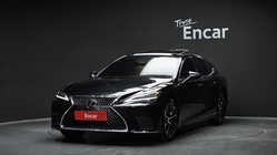 Lexus LS 2023