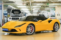 Ferrari F8 2022