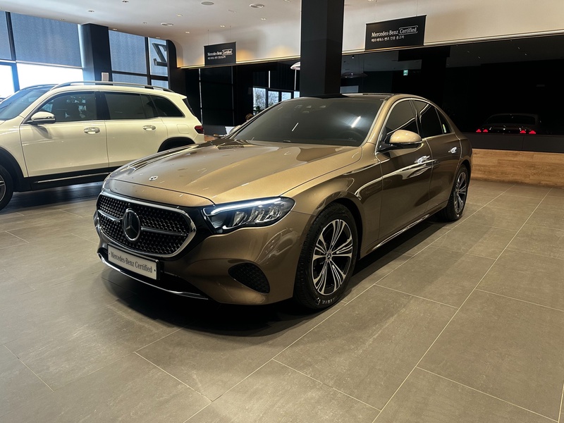 Mercedes-Benz E-Class