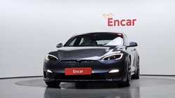 Tesla Model S 2023