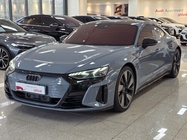 Audi e-tron 2023
