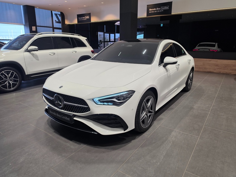 Mercedes-Benz CLA-Class