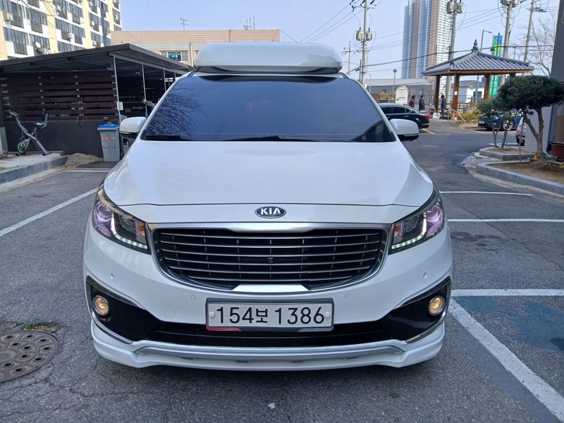 Kia Canival