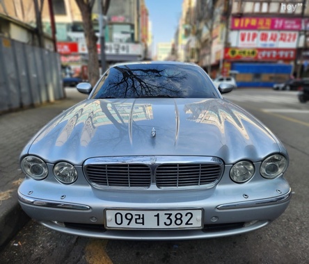 Jaguar XJ8 2006