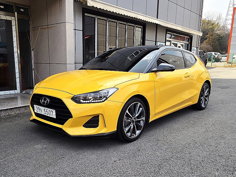 Hyundai Veloster