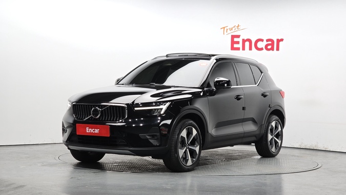 Volvo XC40 2023