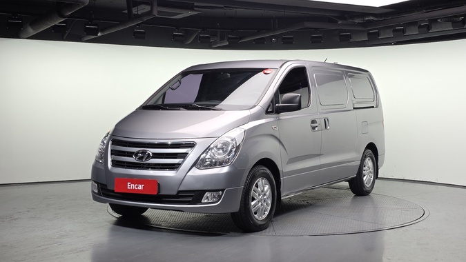 Hyundai Starex 2016