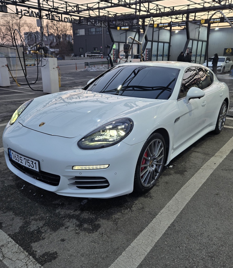 Porsche Panamera