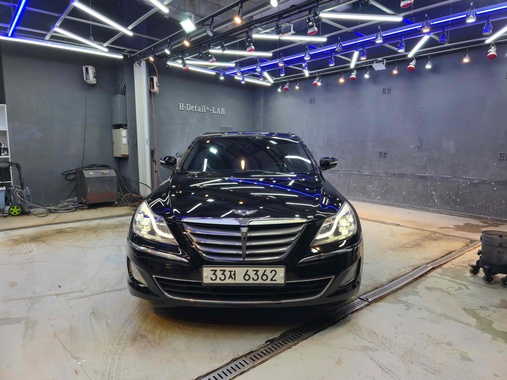 Hyundai Genesis 2008