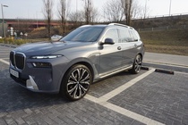 BMW X7 2023