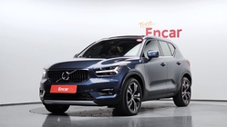 Volvo XC40 2021