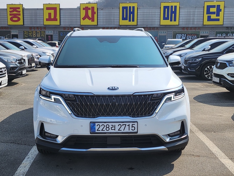 Kia Canival