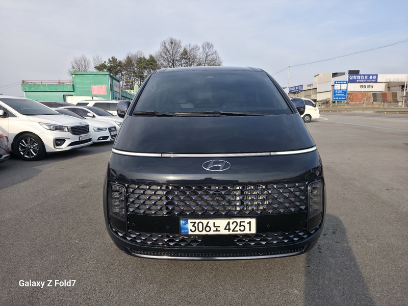 Hyundai Staria