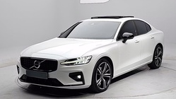 Volvo S60 2022