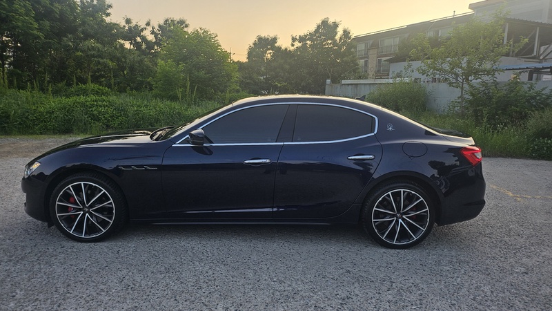 Maserati Ghibli