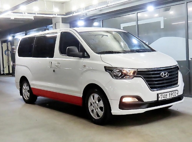 Hyundai Starex