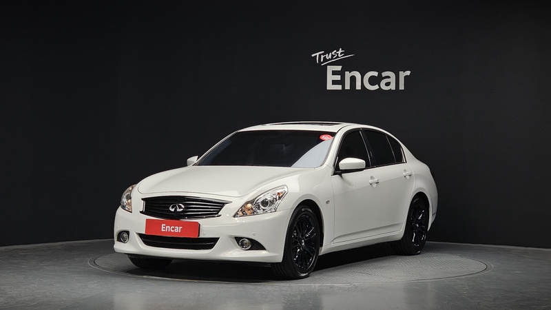 Infiniti G