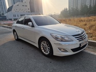 Hyundai Genesis 2011