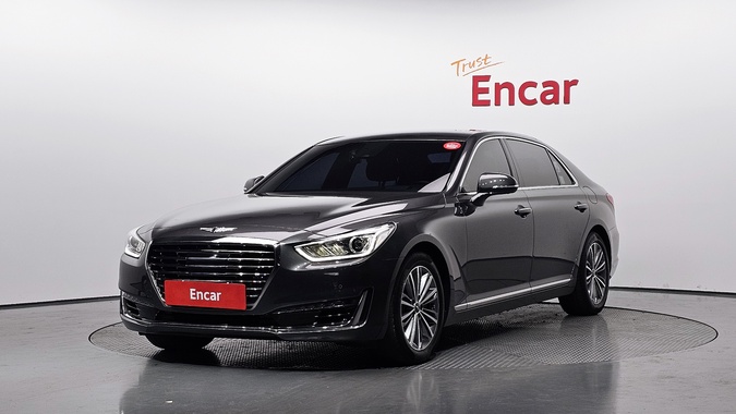 Genesis EQ900 2017