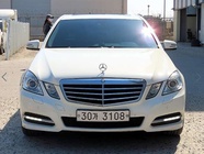 Mercedes-Benz E-Class 2011